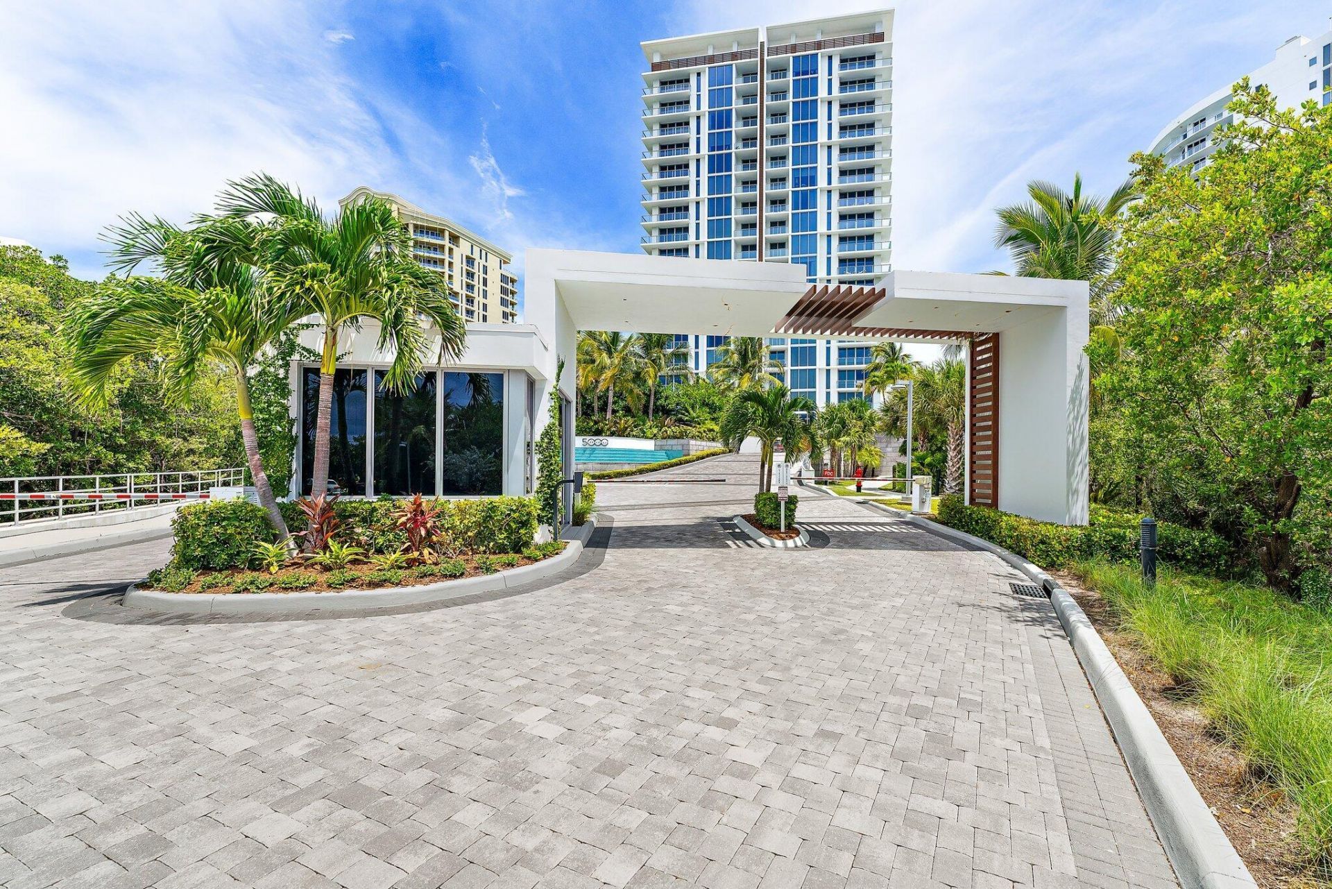 5000 N Ocean, Unit 1003, Singer Island, FL 33404 Photo