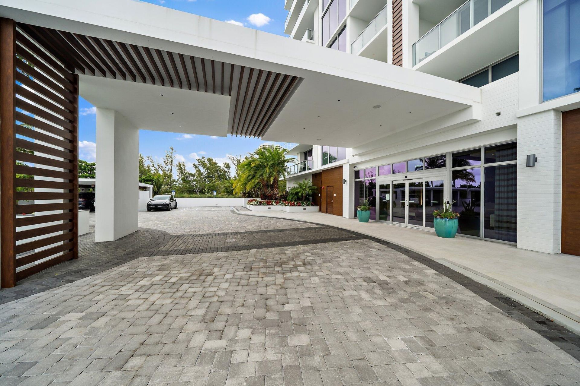 5000 N Ocean, Unit 1003, Singer Island, FL 33404 Photo