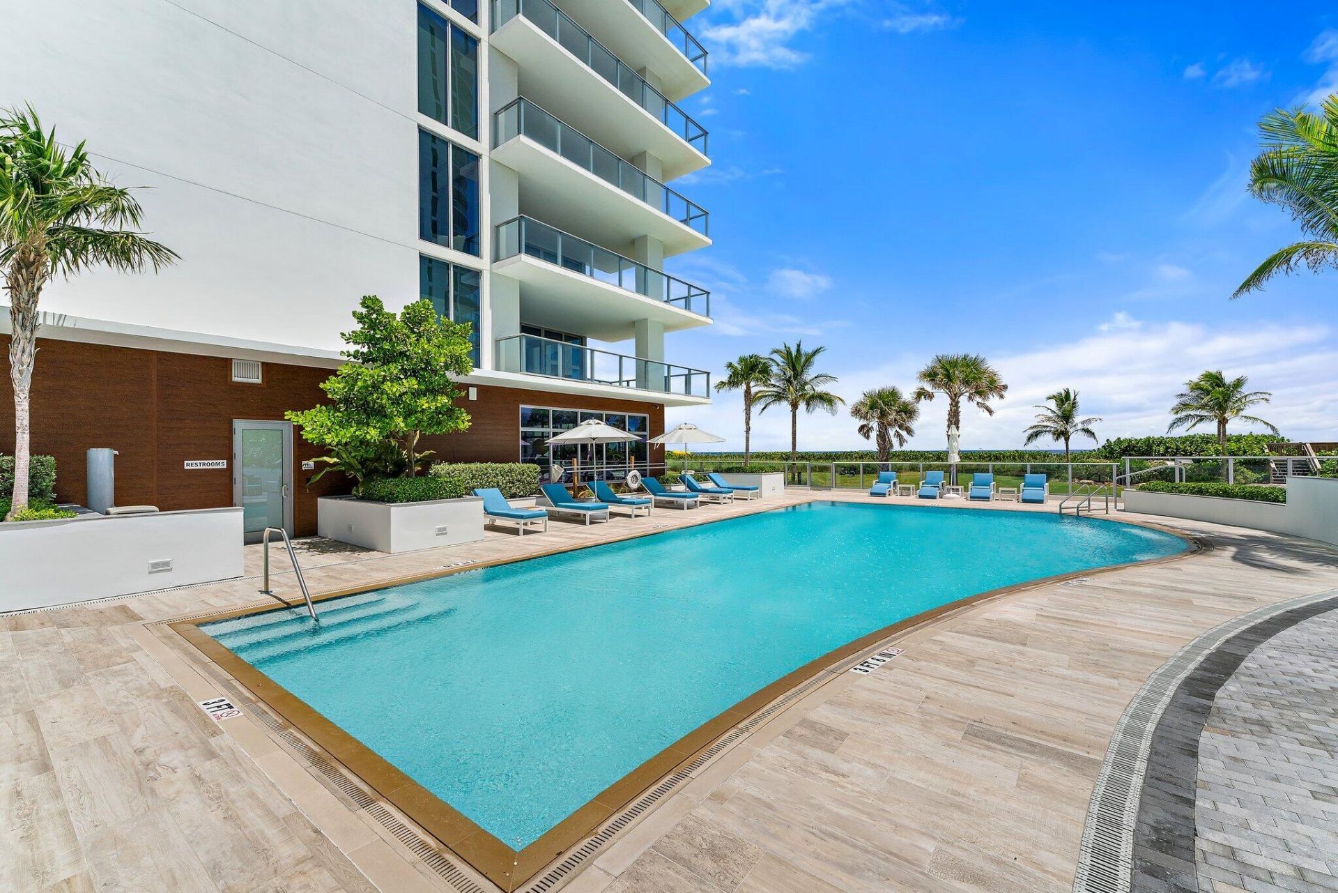 5000 N Ocean, Unit 1003, Singer Island, FL 33404 Photo