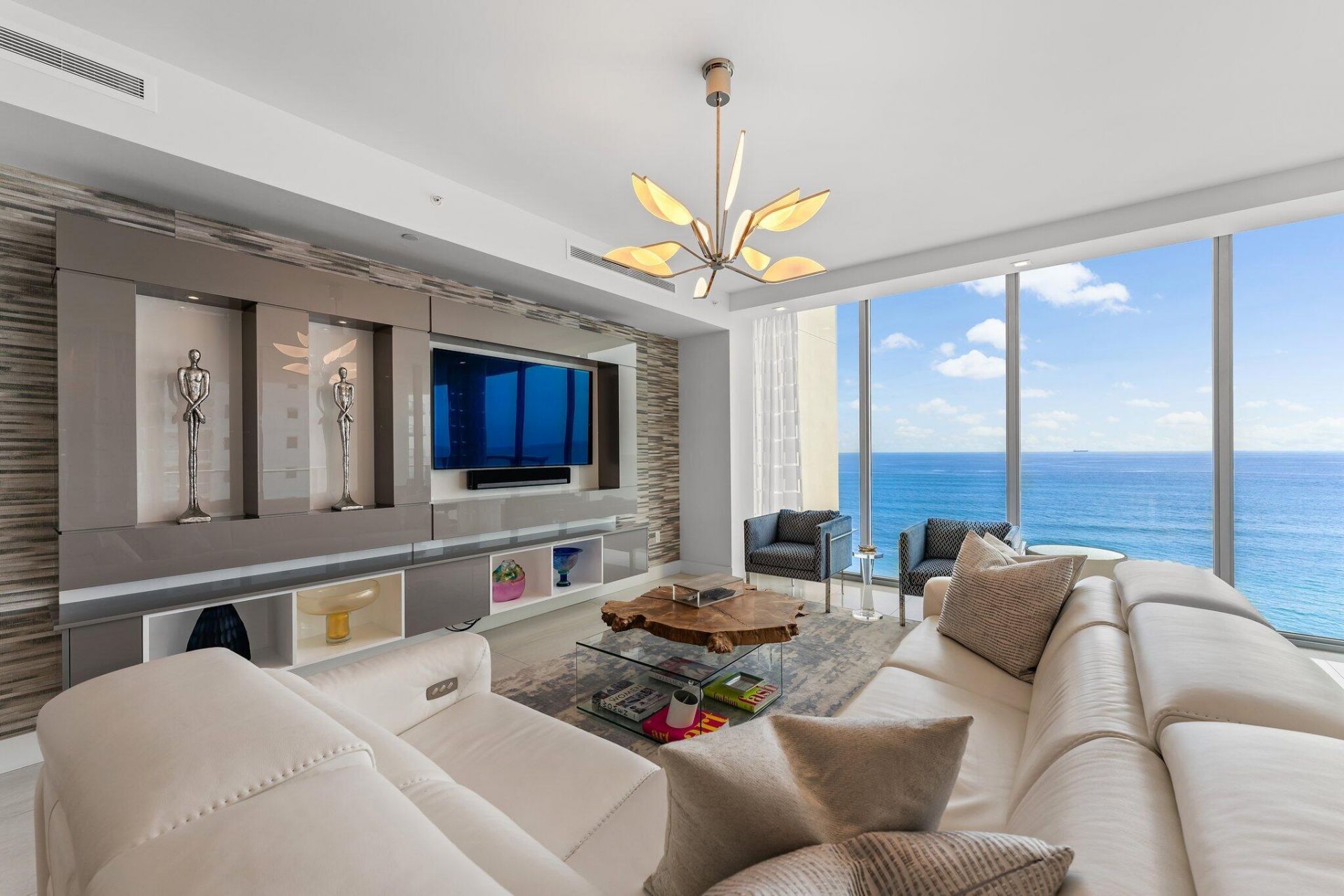 5000 N Ocean, Unit 1003, Singer Island, FL 33404 Photo