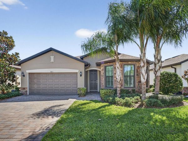4615 Iron Street, Vero Beach, FL 32967
