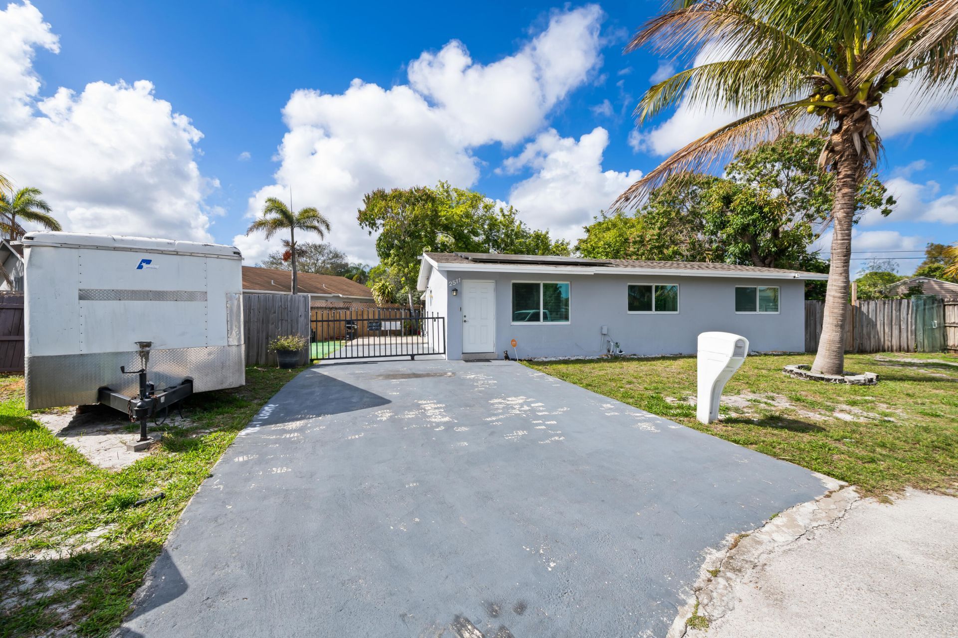 2511 SW 6th St, Fort Lauderdale, FL 33312 Photo