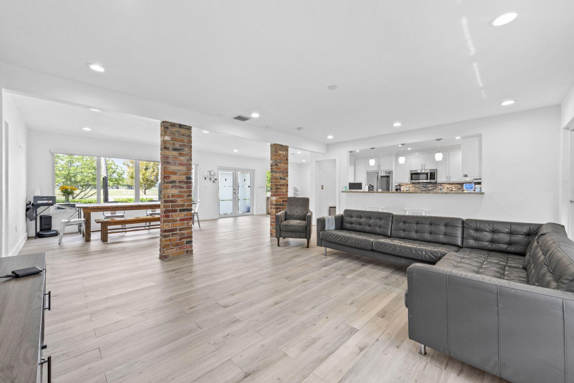 409 N 14th Avenue, Hollywood, FL 33020 Photo