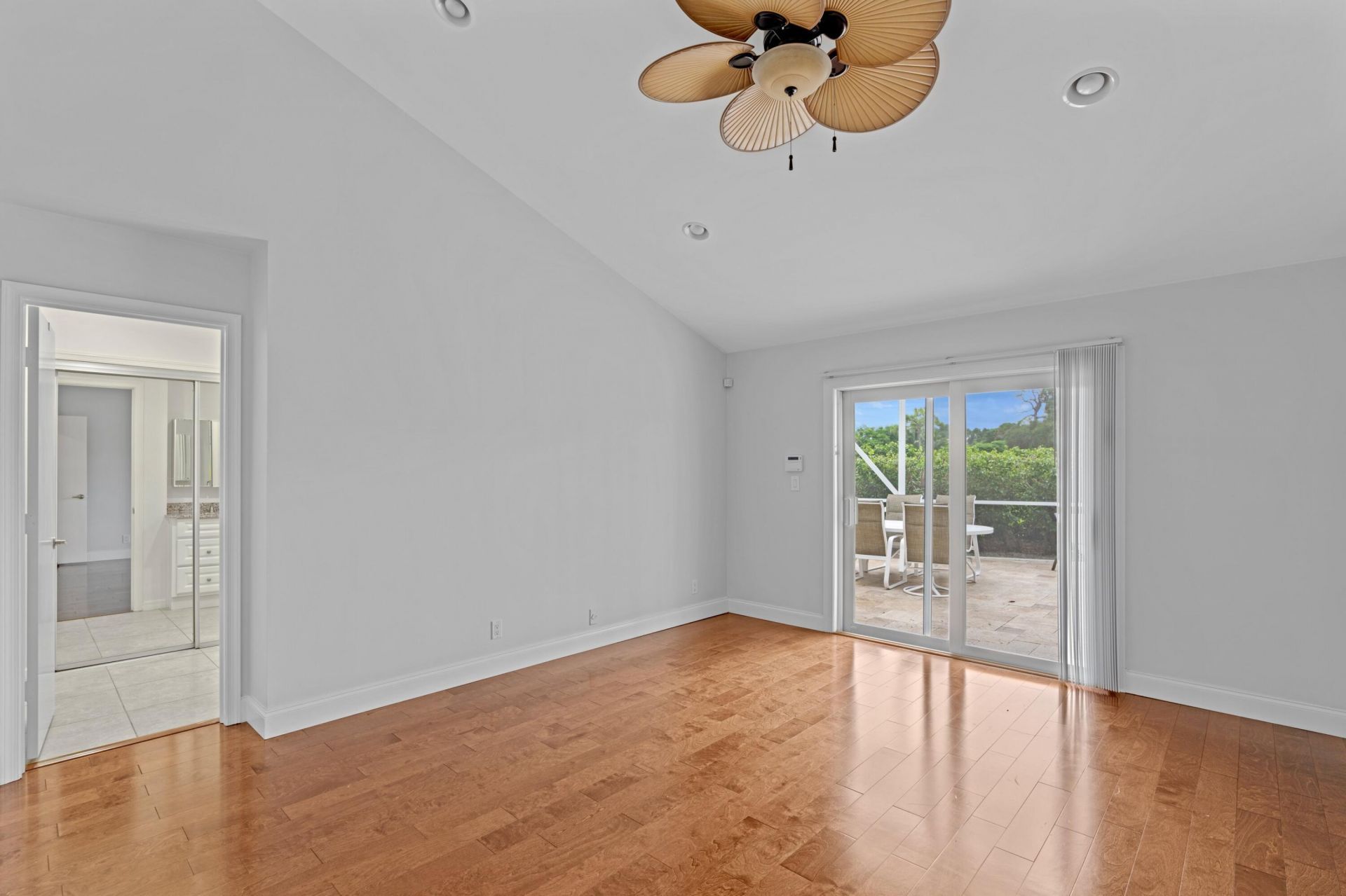 925 Foxpointe Circle, Delray Beach, FL 33445 Photo