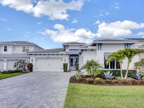 12104 Waterstone Circle, Palm Beach Gardens, FL 33412