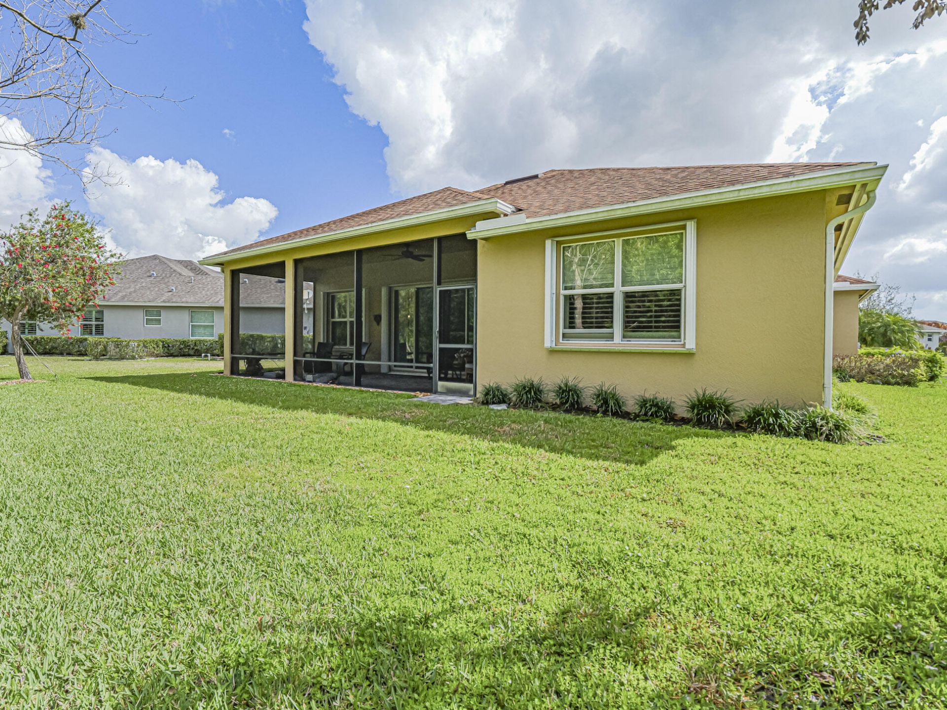 753 SW Fortunella Cir Circle Sw, Vero Beach, FL 32968 Photo