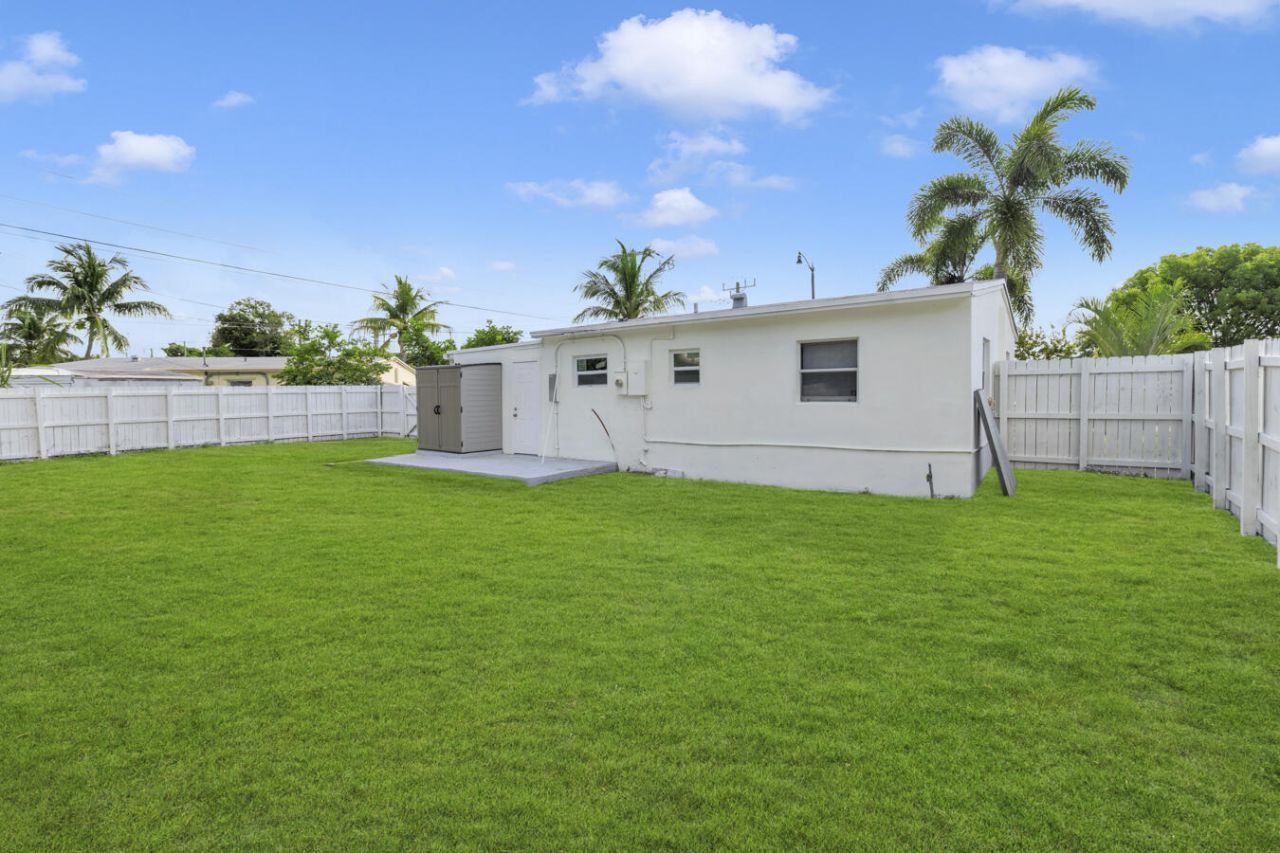 2533 NE 12th Terrace, Pompano Beach, FL 33064 Photo