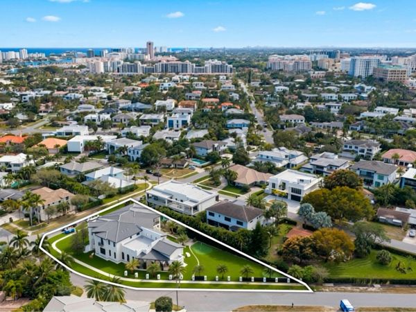 298 NE 8th Street, Boca Raton, FL 33432