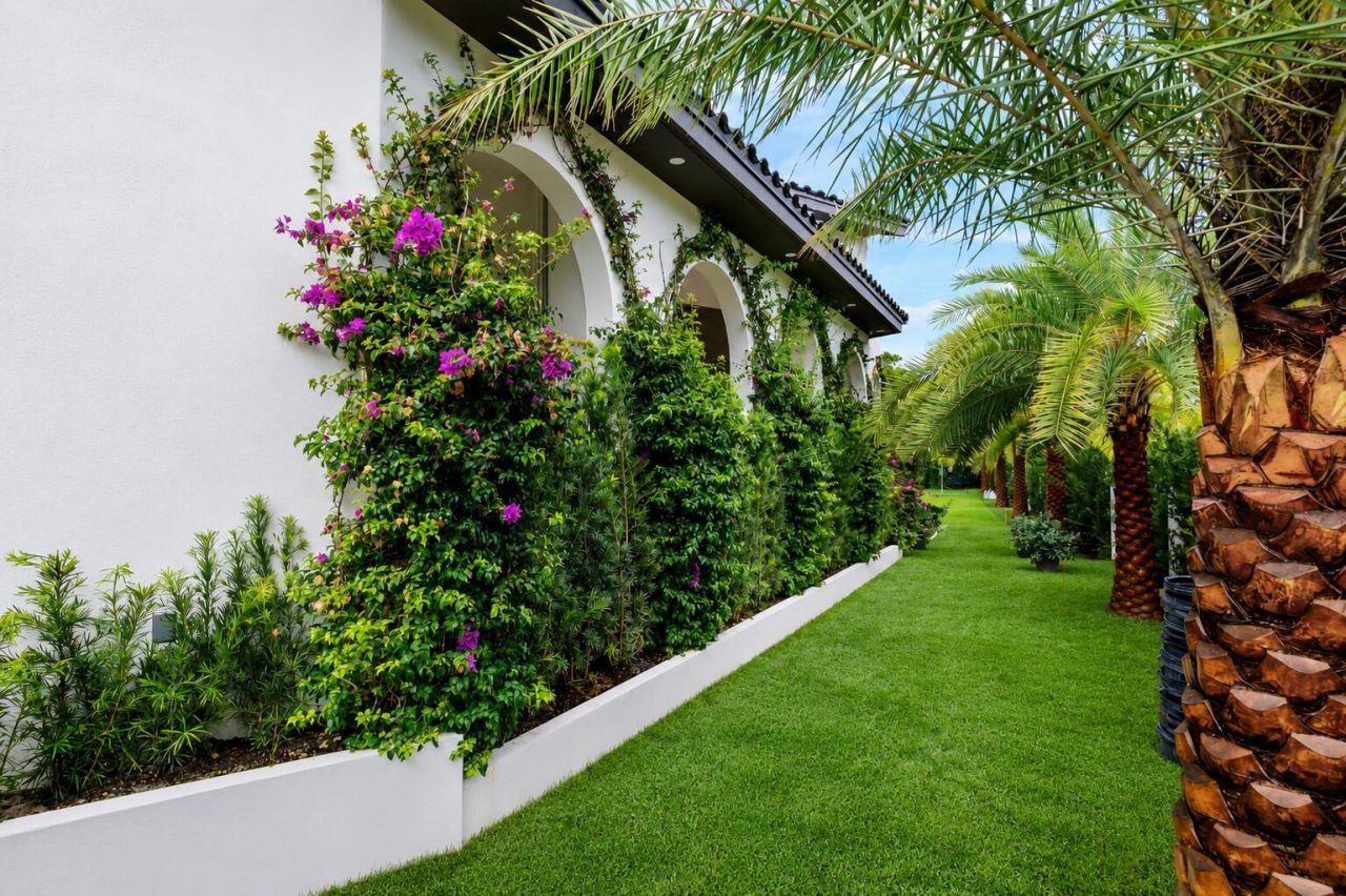 298 NE 8th Street, Boca Raton, FL 33432 Photo