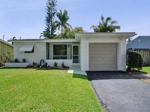 1506 Cleveland Street, Hollywood, FL 33020