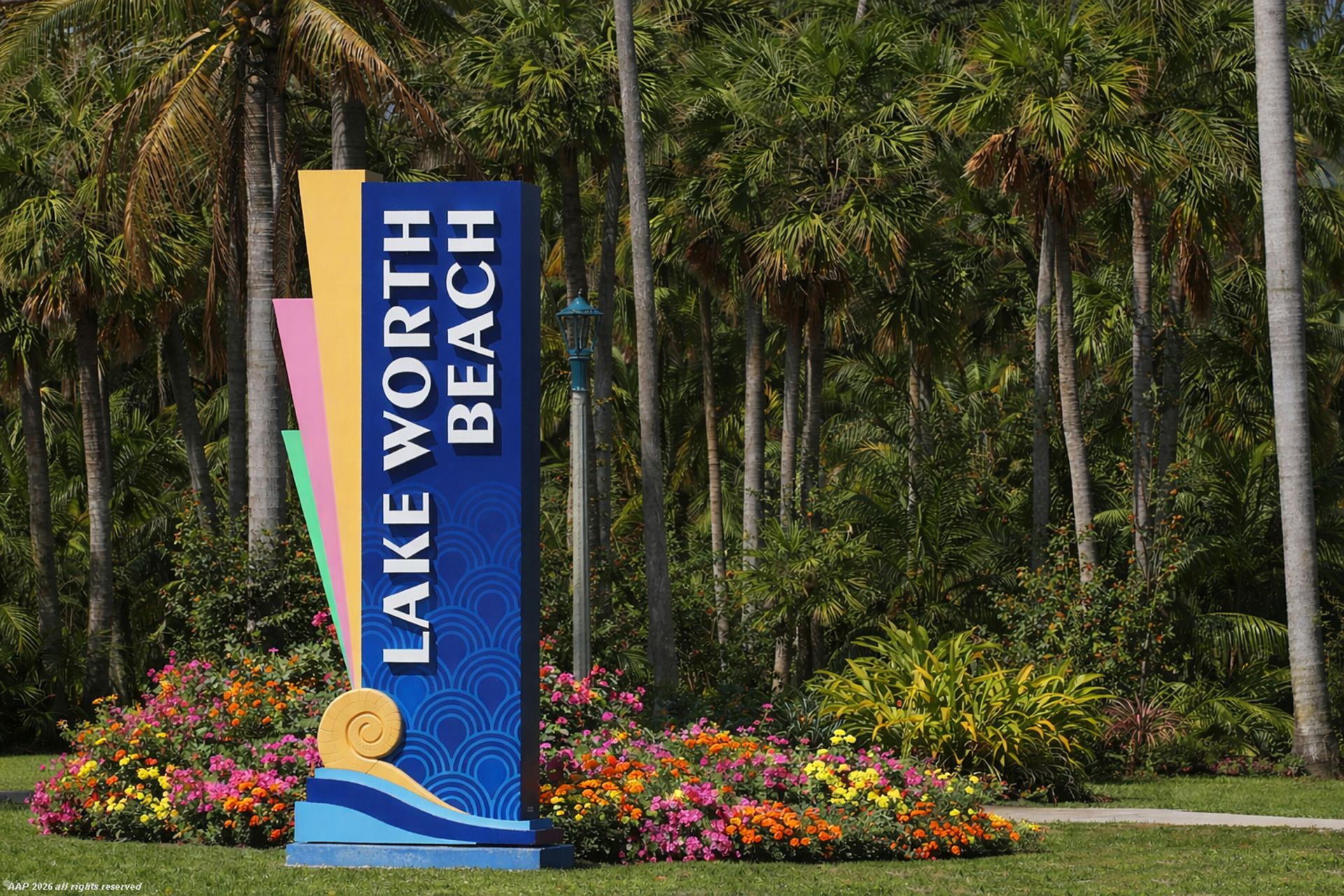 1817 N M, Lake Worth Beach, FL 33460 Photo