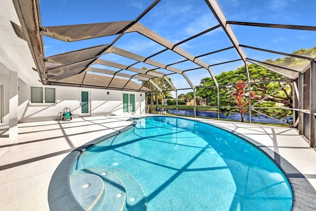 12041 NW 2nd Drive, Coral Springs, FL 33071 Photo