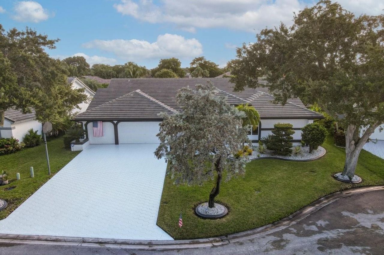 12041 NW 2nd Drive, Coral Springs, FL 33071 Photo