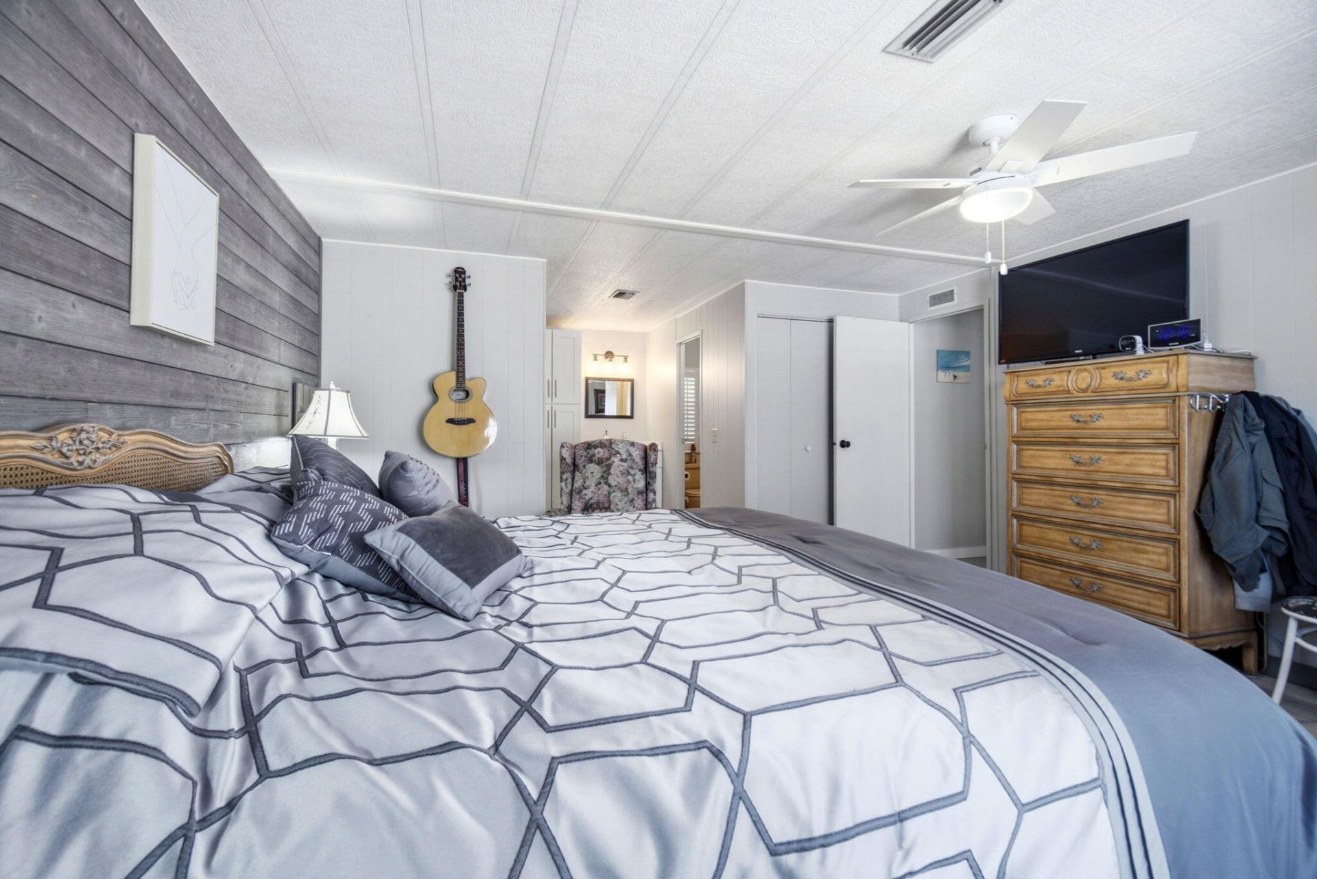 2340 SW 51st, Fort Lauderdale, FL 33312 Photo