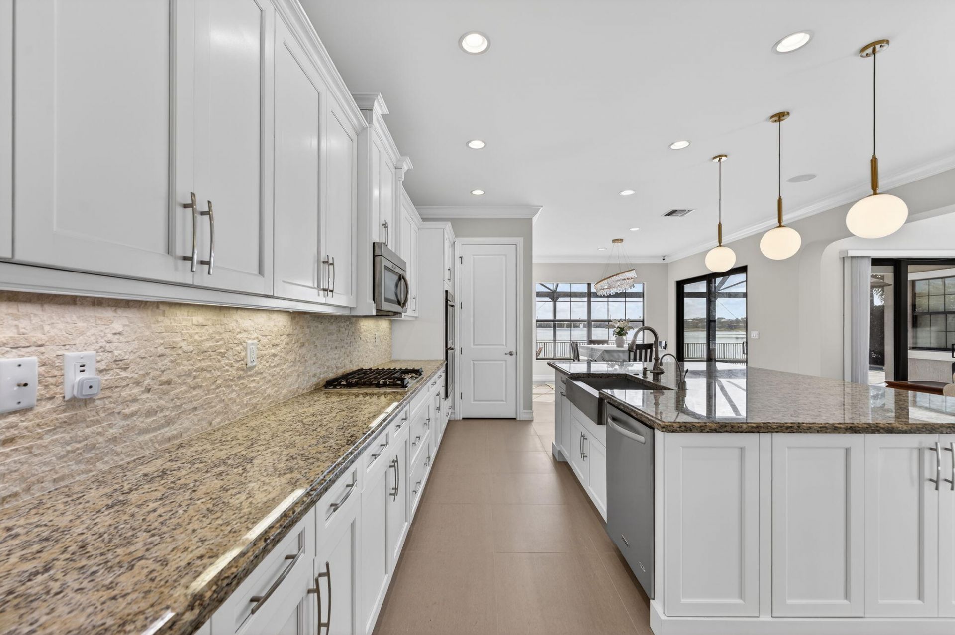 8520 Watercrest Circle W, Parkland, FL 33076 Photo