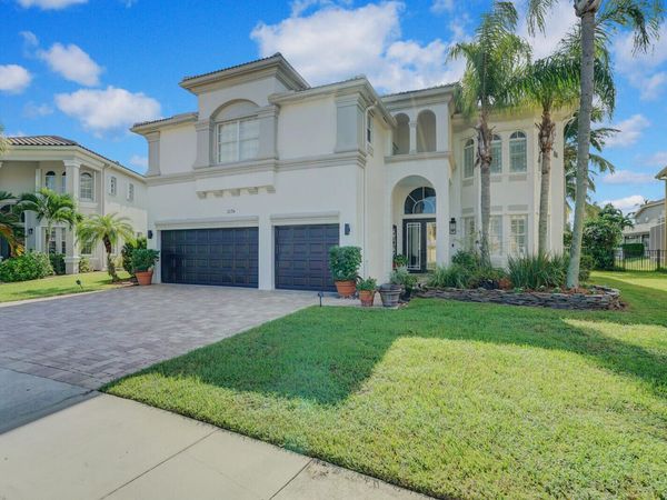 2176 Bellcrest Circle, Royal Palm Beach, FL 33411
