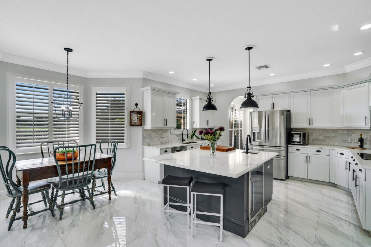 2176 Bellcrest Circle, Royal Palm Beach, FL 33411 Photo