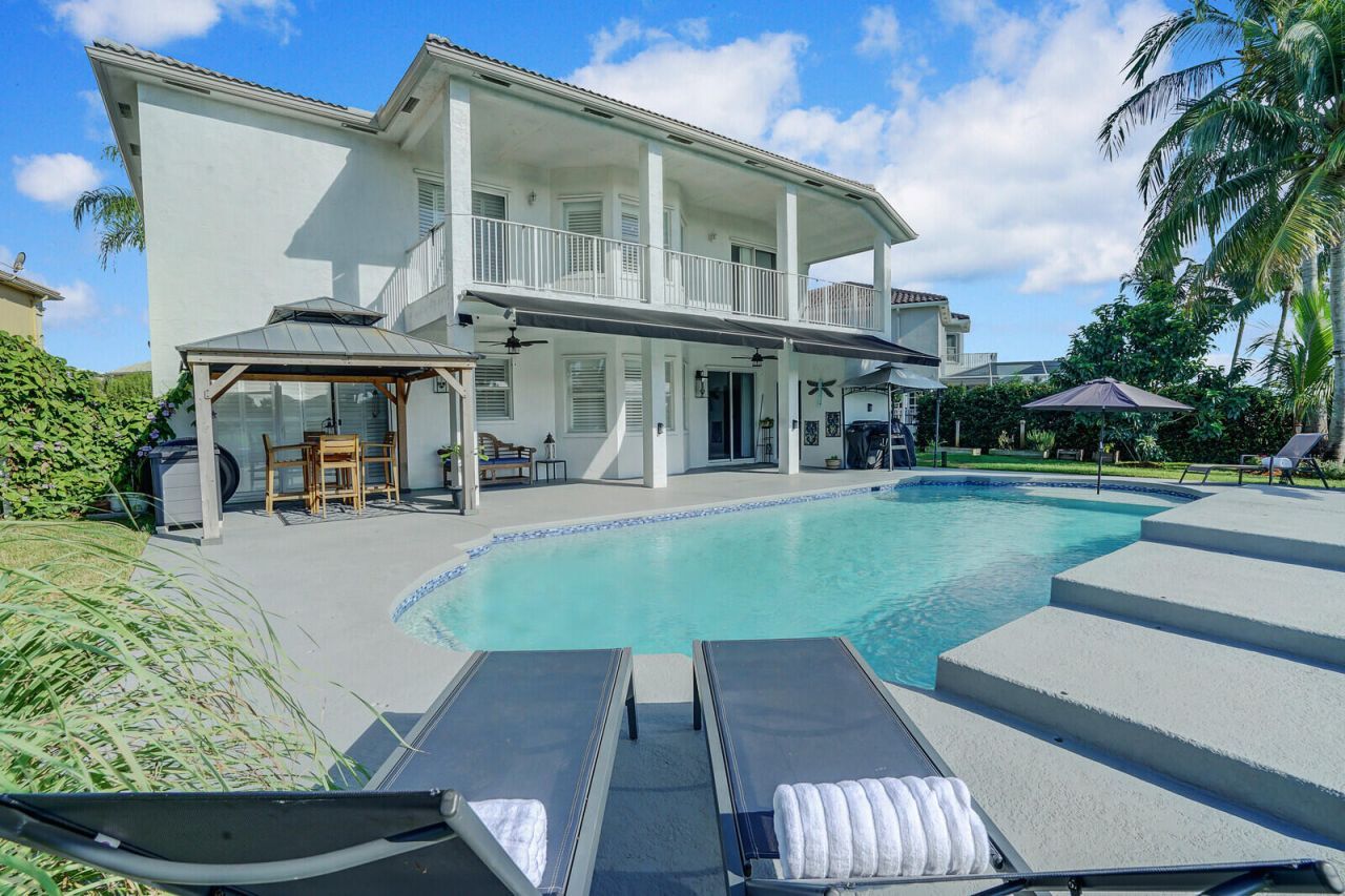 2176 Bellcrest Circle, Royal Palm Beach, FL 33411 Photo