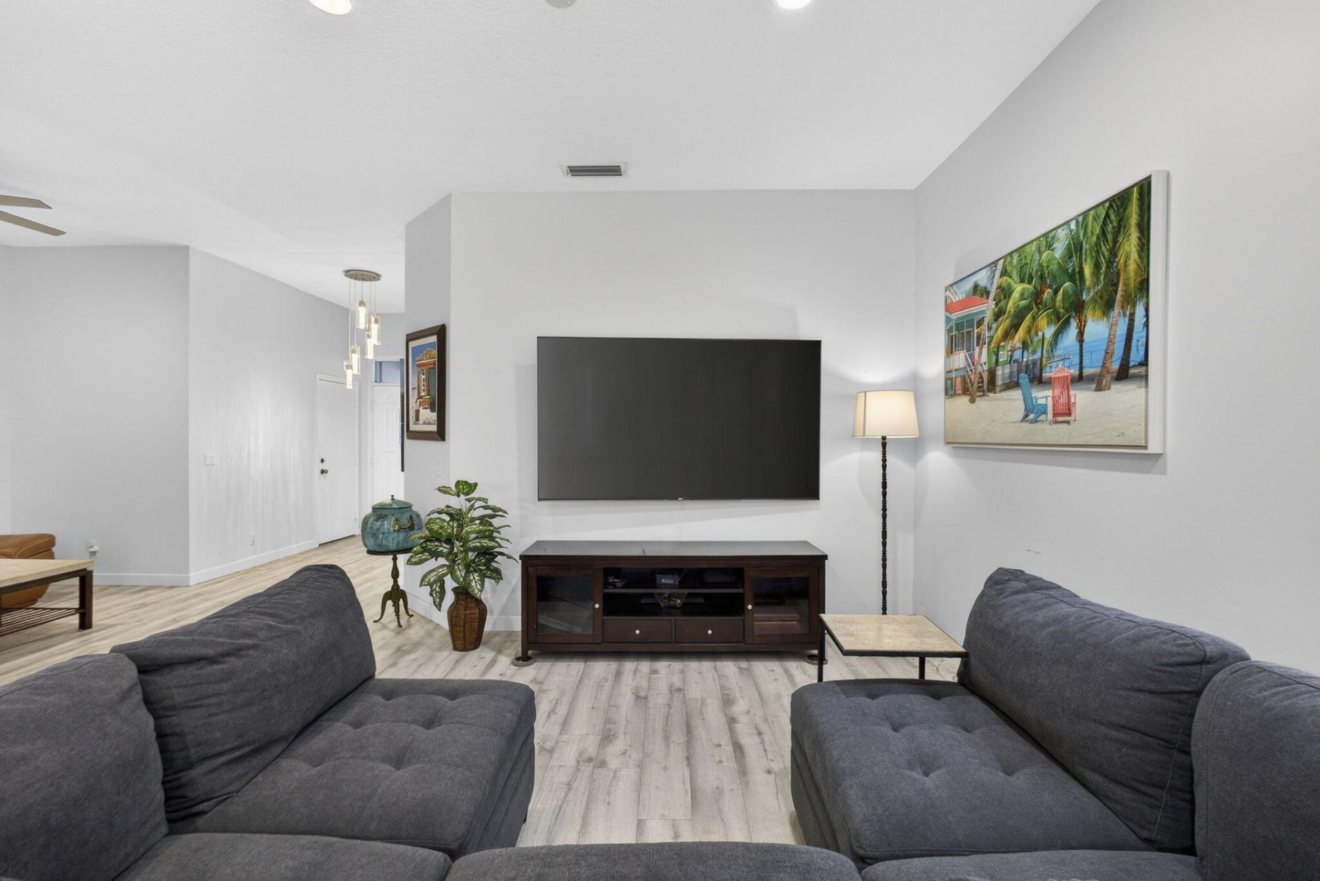 8281 Heritage Club Dr Drive, West Palm Beach, FL 33412 Photo