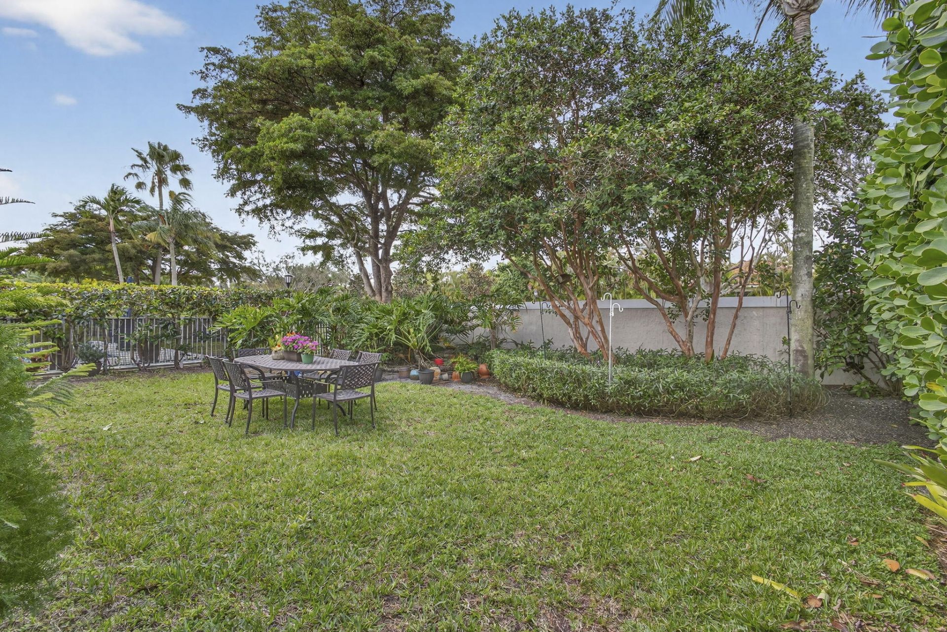 8281 Heritage Club Dr Drive, West Palm Beach, FL 33412 Photo