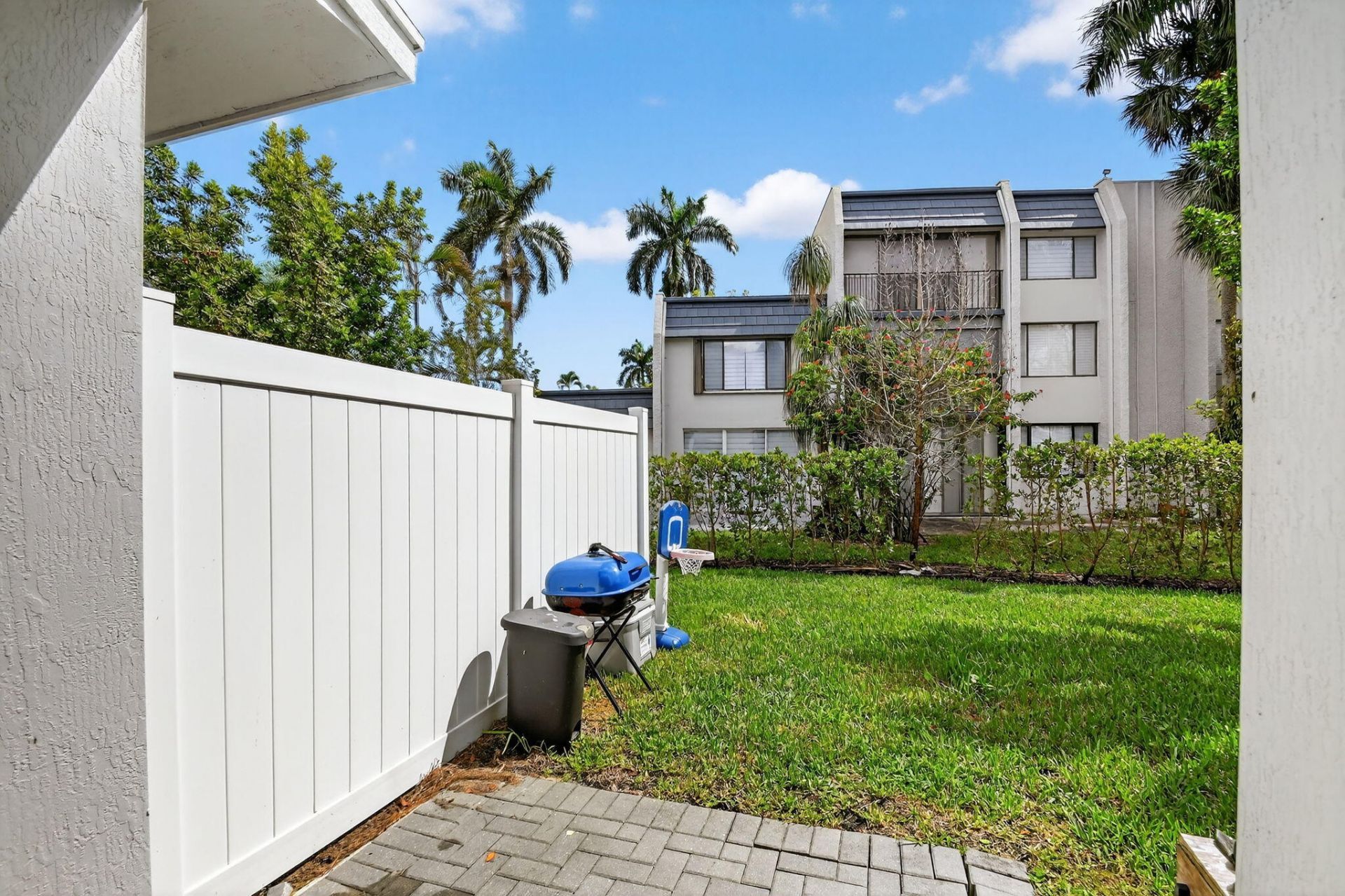 4326 Hammock Grove Dr, Lake Worth, FL 33467 Photo