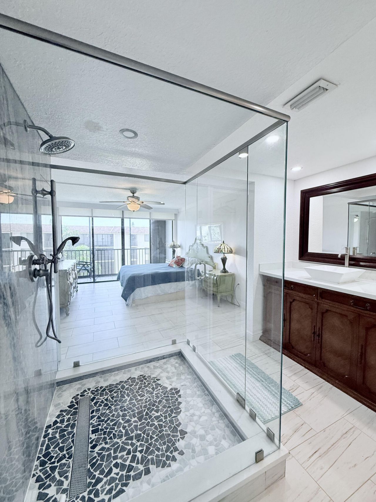 2424 N Federal Highway, Unit 407, Boynton Beach, FL 33435 Photo