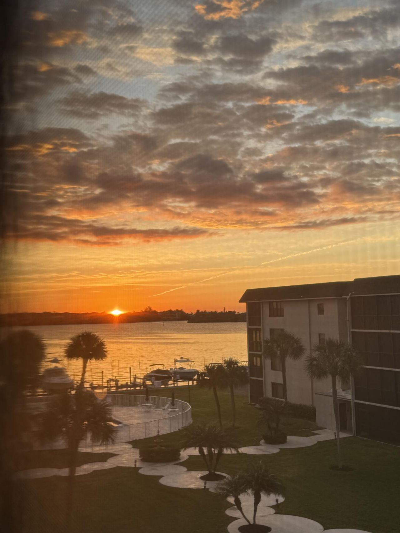 2424 N Federal Highway, Unit 407, Boynton Beach, FL 33435 Photo