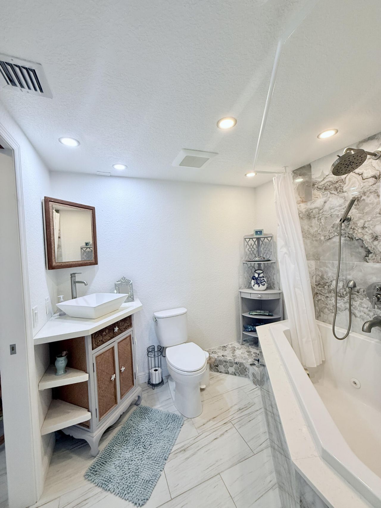 2424 N Federal Highway, Unit 407, Boynton Beach, FL 33435 Photo