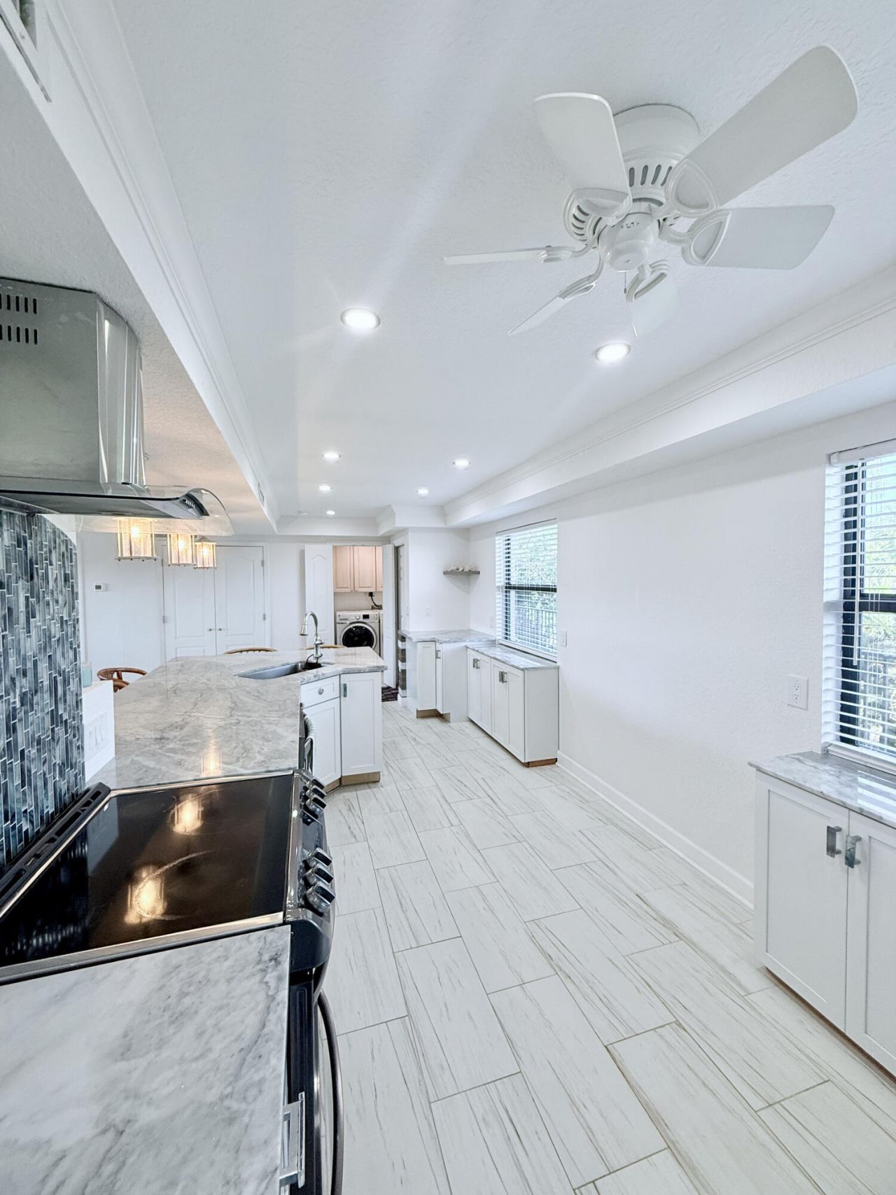 2424 N Federal Highway, Unit 407, Boynton Beach, FL 33435 Photo