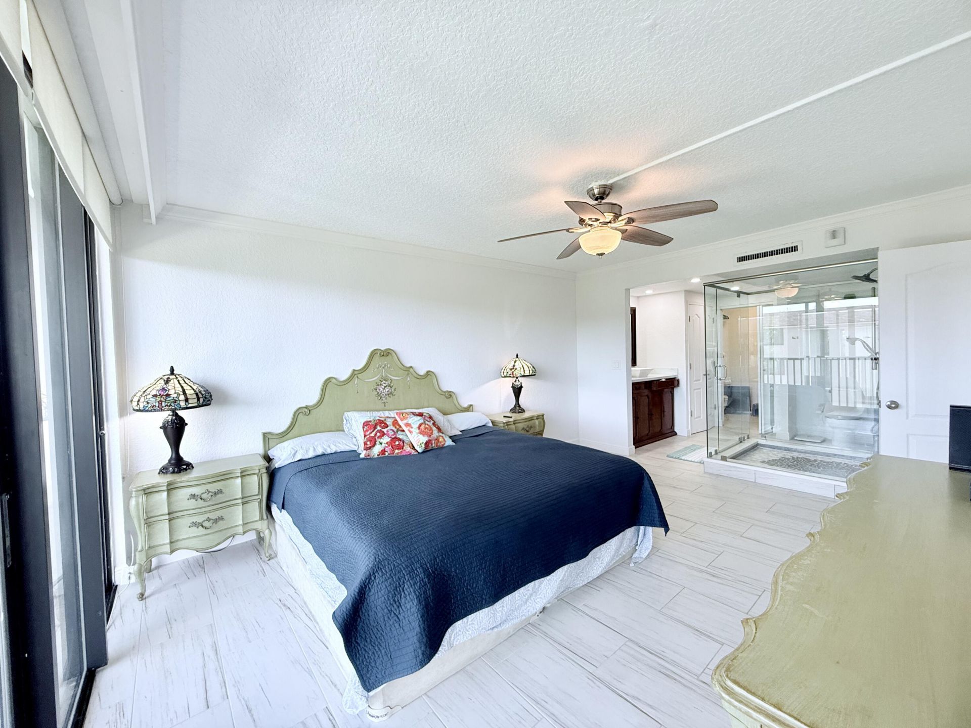 2424 N Federal Highway, Unit 407, Boynton Beach, FL 33435 Photo