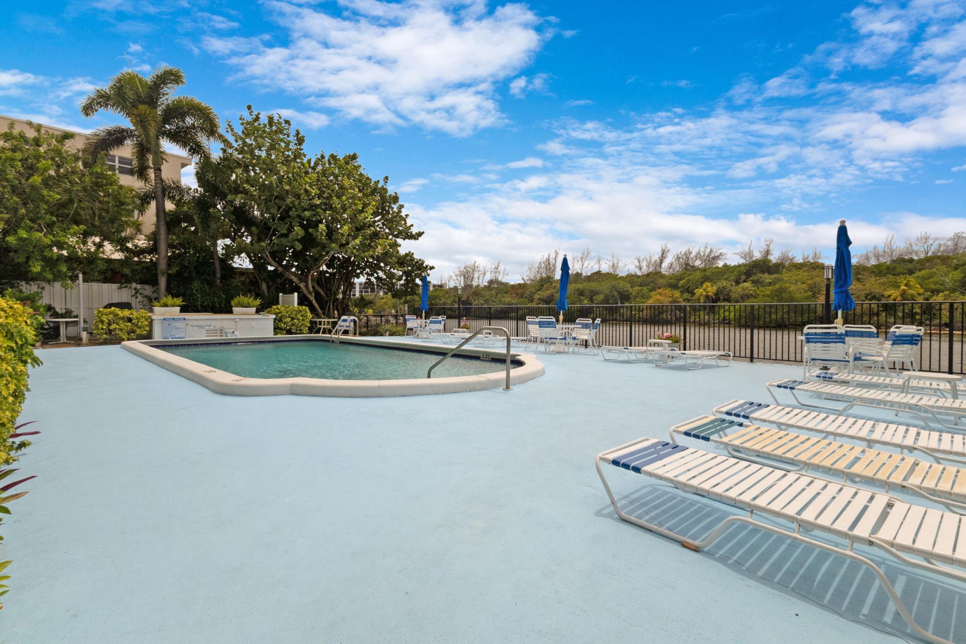 401 NE 19th Avenue, Unit 53, Deerfield Beach, FL 33441 Photo
