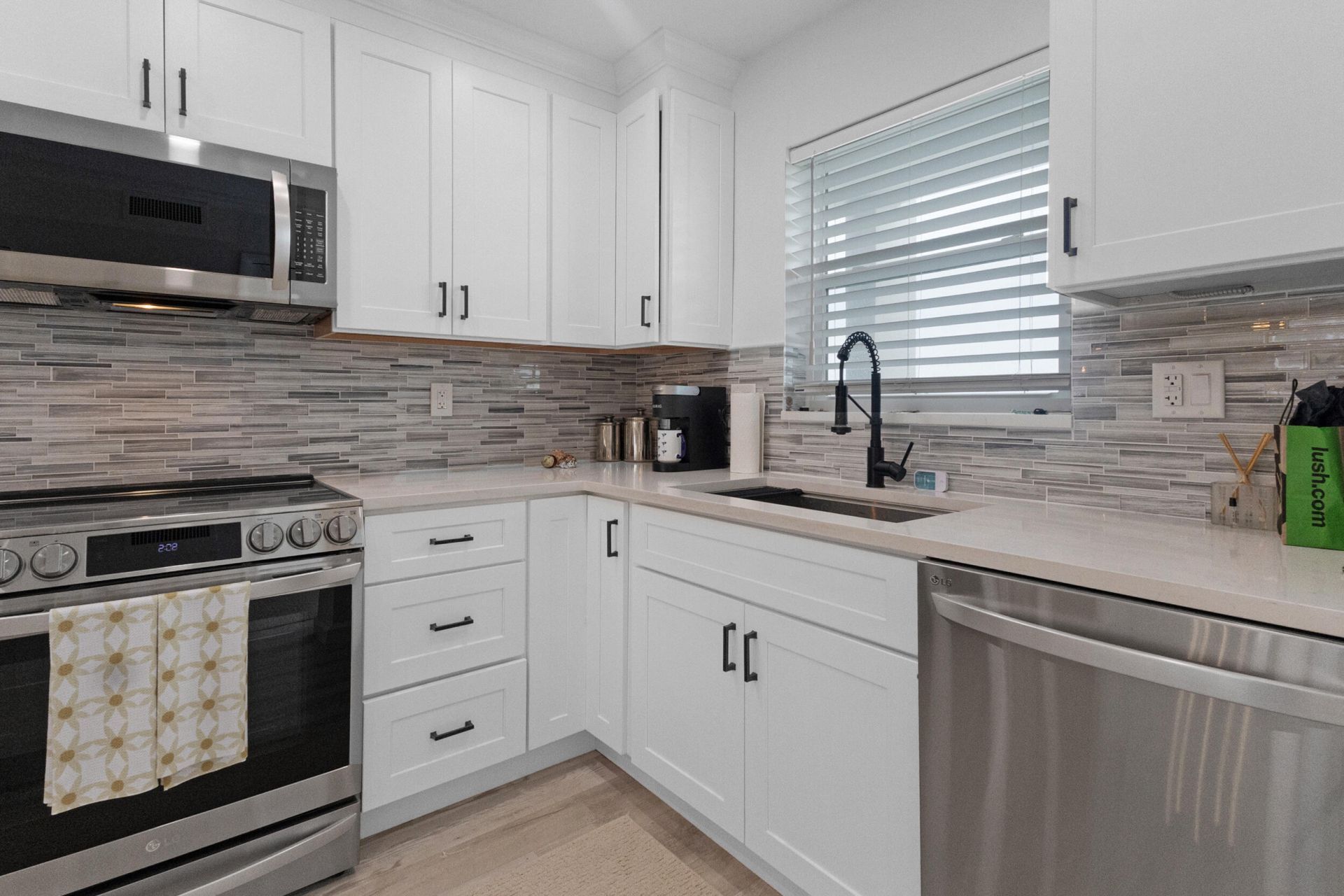 401 NE 19th Avenue, Unit 53, Deerfield Beach, FL 33441 Photo
