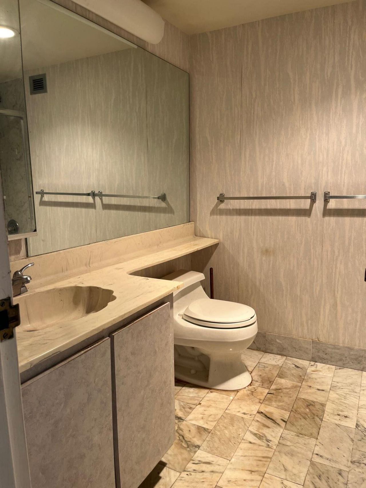 3520 S Ocean Blvd, Unit F104, South Palm Beach, FL 33480 Photo