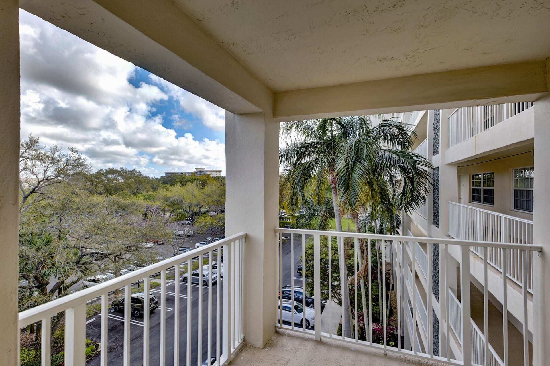 3520 Oaks Way, Unit 510, Pompano Beach, FL 33069 Photo