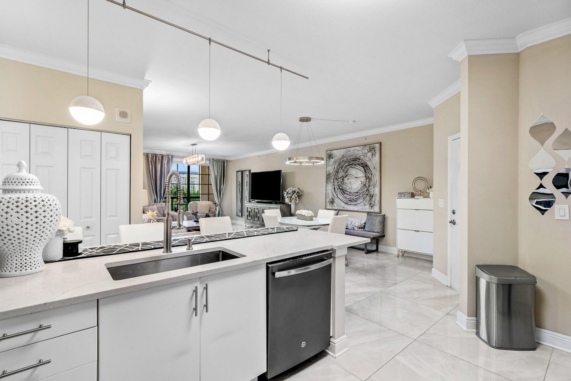 233 S Federal Highway, Unit 509, Boca Raton, FL 33432 Photo