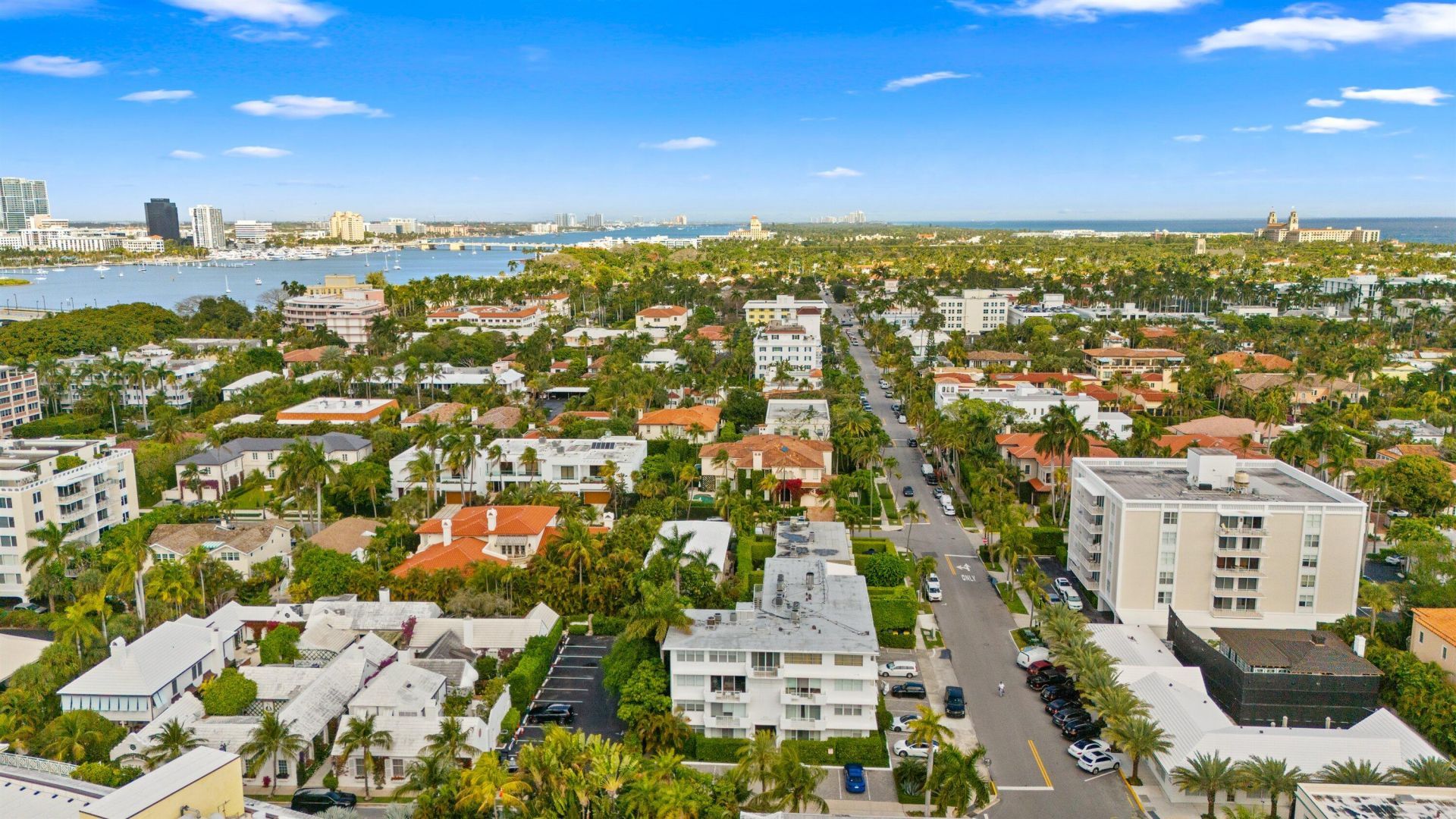 401 Peruvian, Unit 1010, Palm Beach, FL 33480 Photo