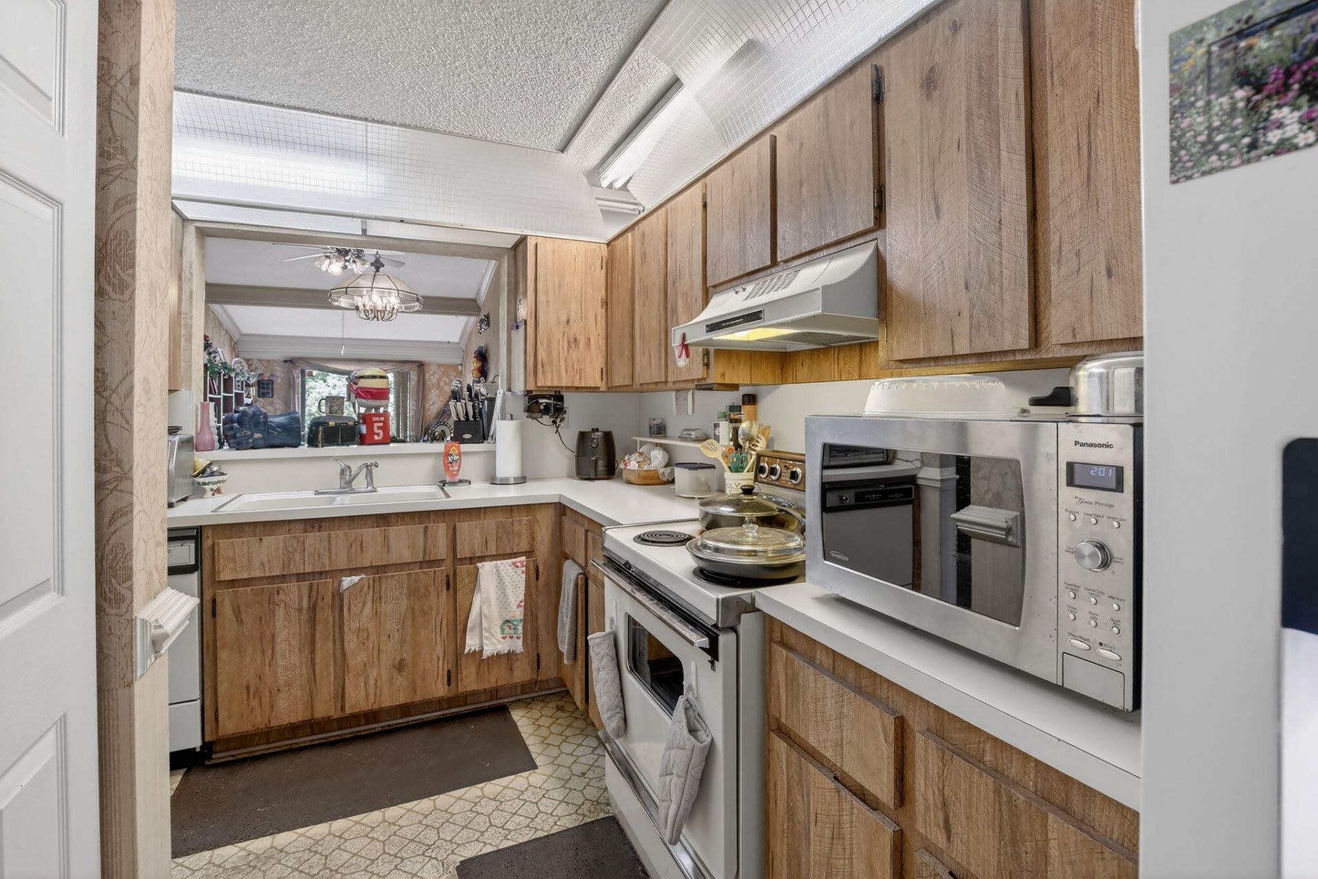 8957 NW 44th Court, Sunrise, FL 33351 Photo