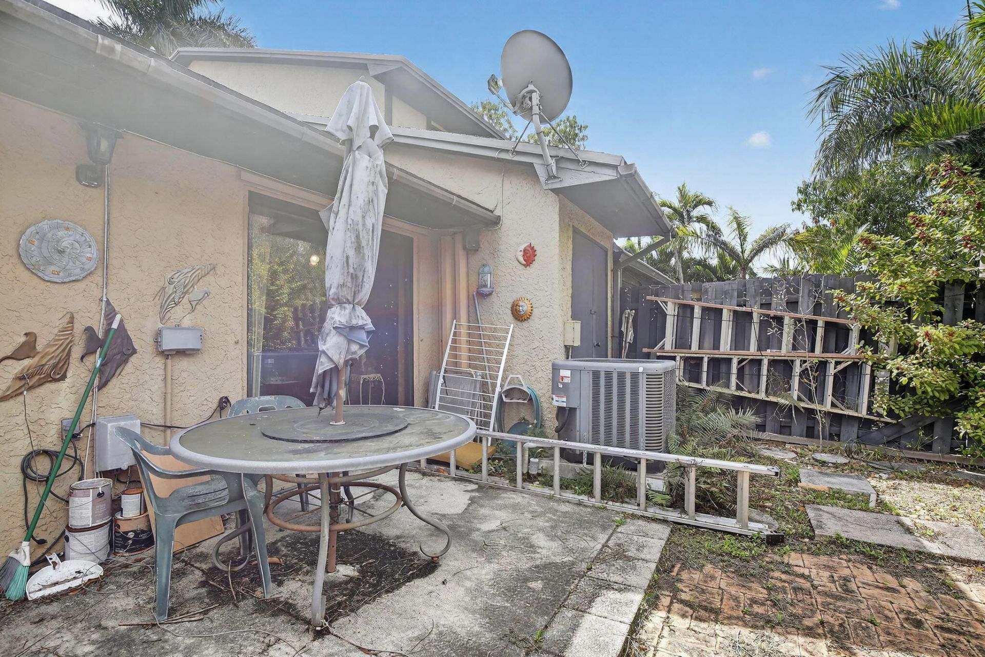 8957 NW 44th Court, Sunrise, FL 33351 Photo