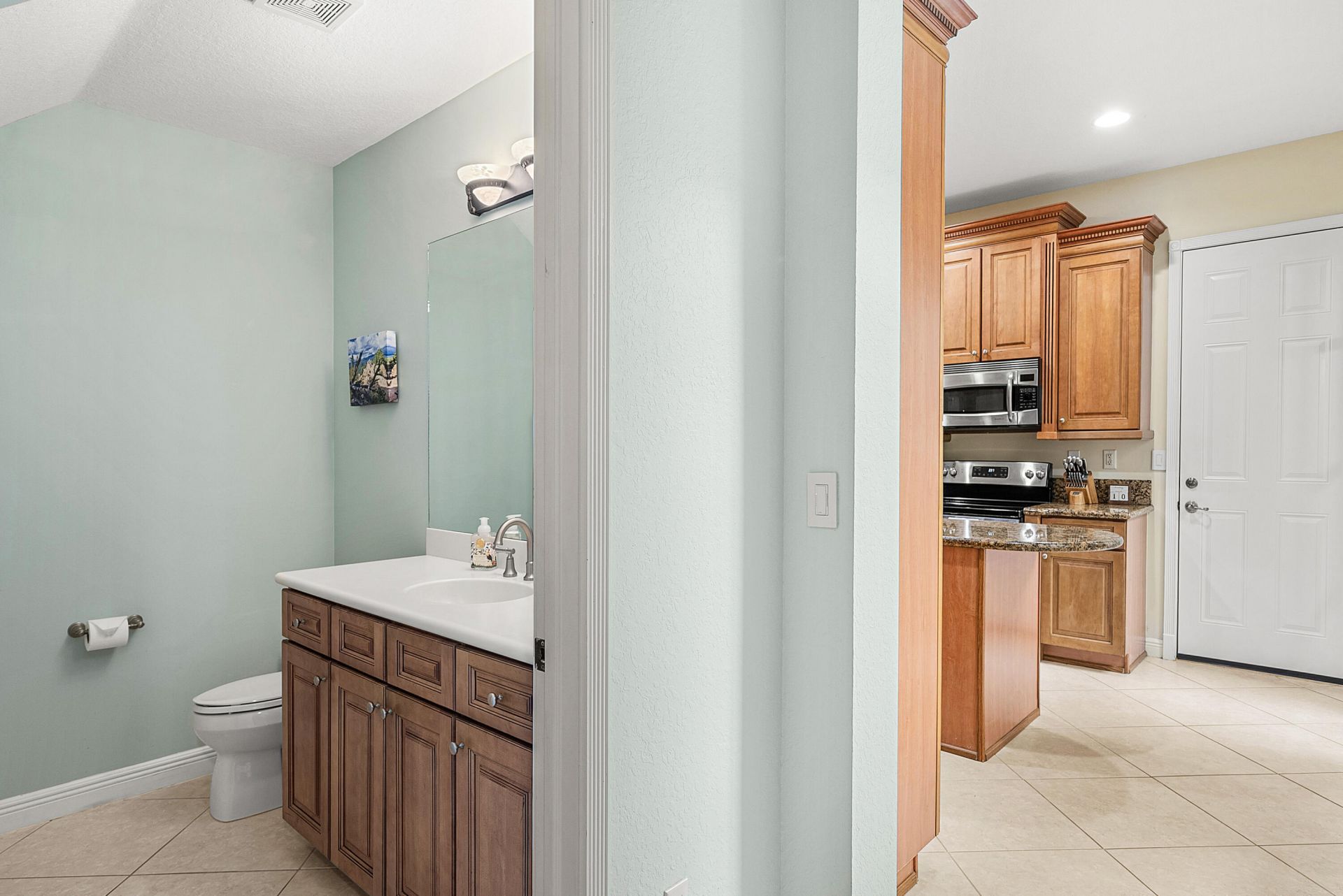 704 NW 83rd Place, Boca Raton, FL 33487 Photo