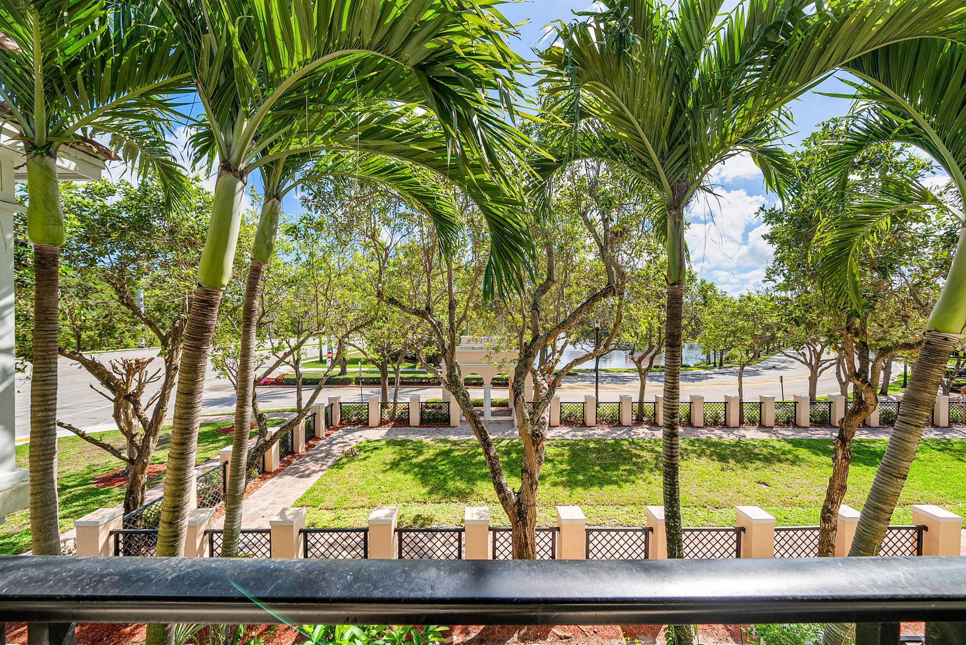 704 NW 83rd Place, Boca Raton, FL 33487 Photo