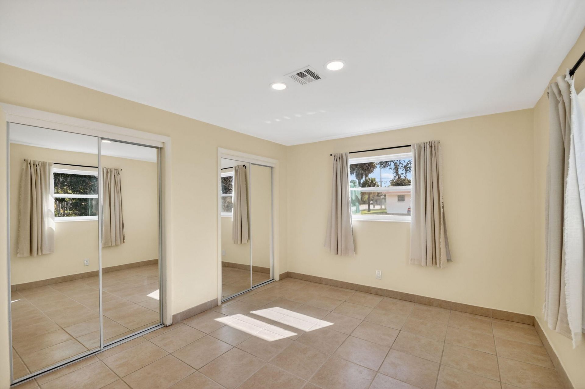 371 W 34th Street, Riviera Beach, FL 33404 Photo