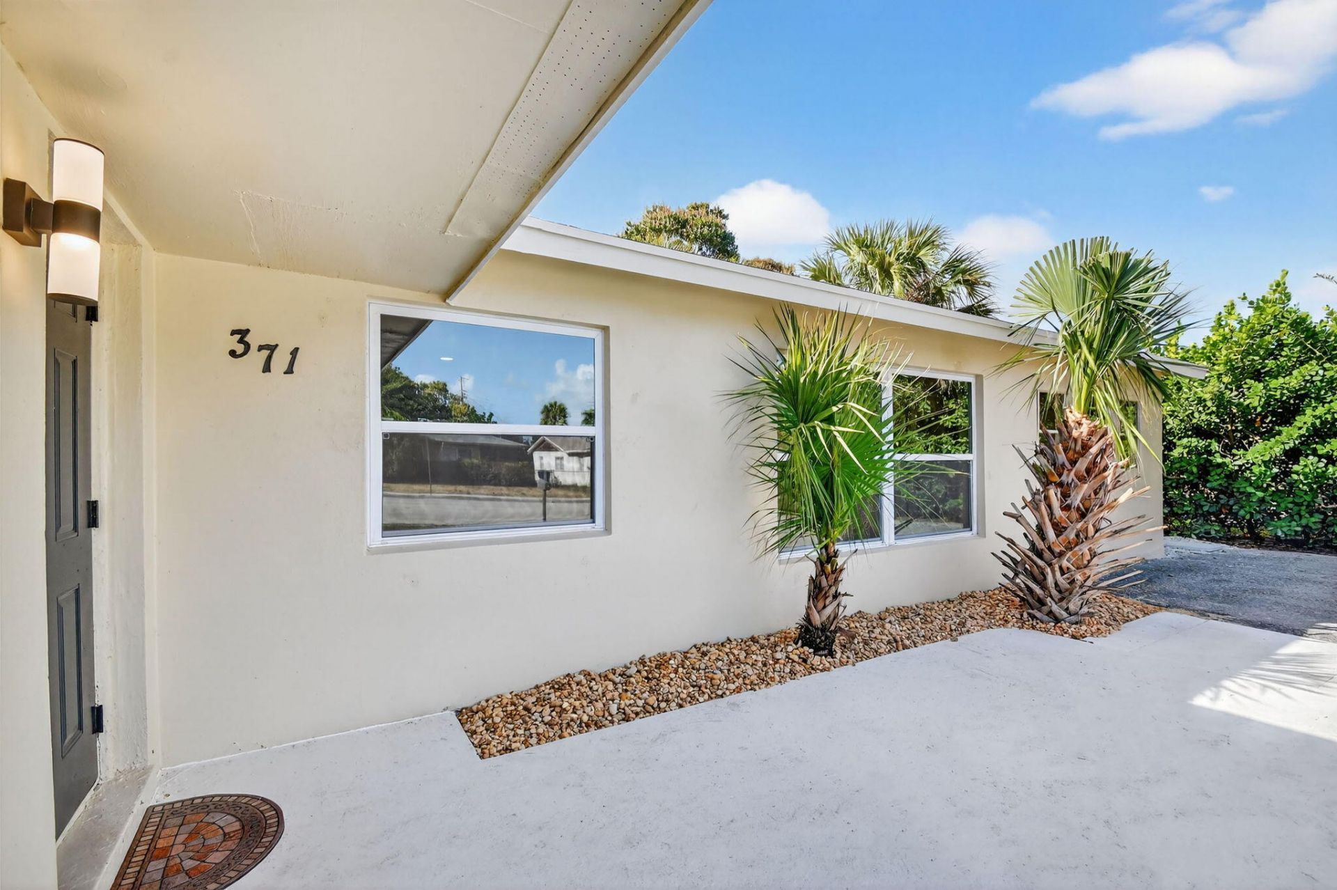 371 W 34th, Riviera Beach, FL 33404 Photo