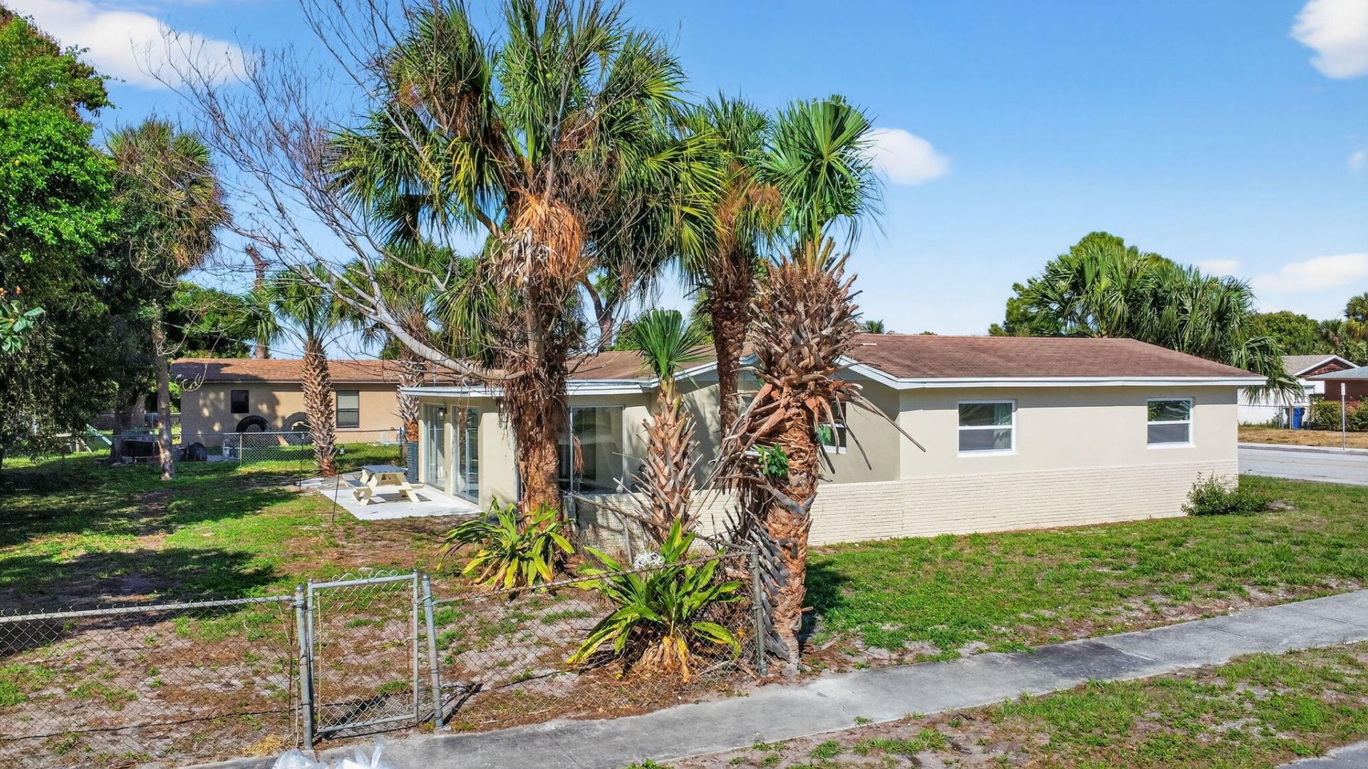 371 W 34th Street, Riviera Beach, FL 33404 Photo