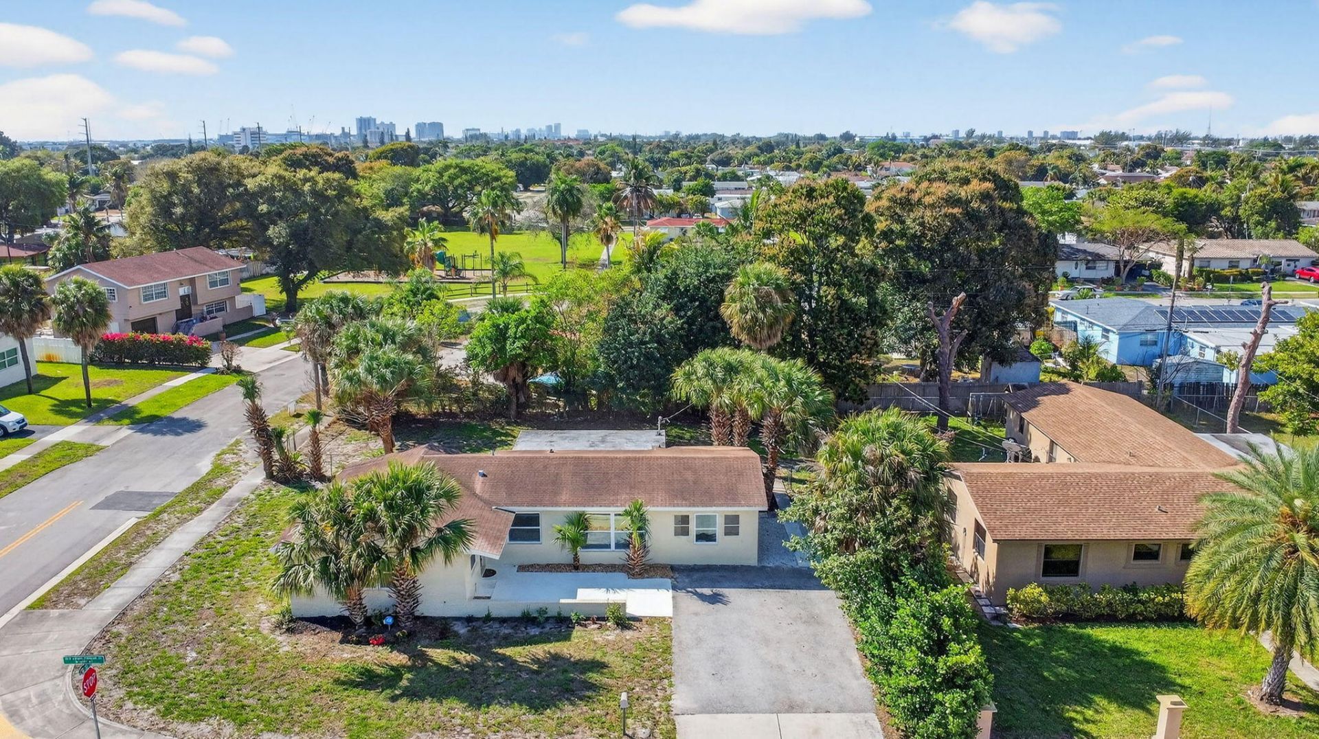 371 W 34th Street, Riviera Beach, FL 33404 Photo