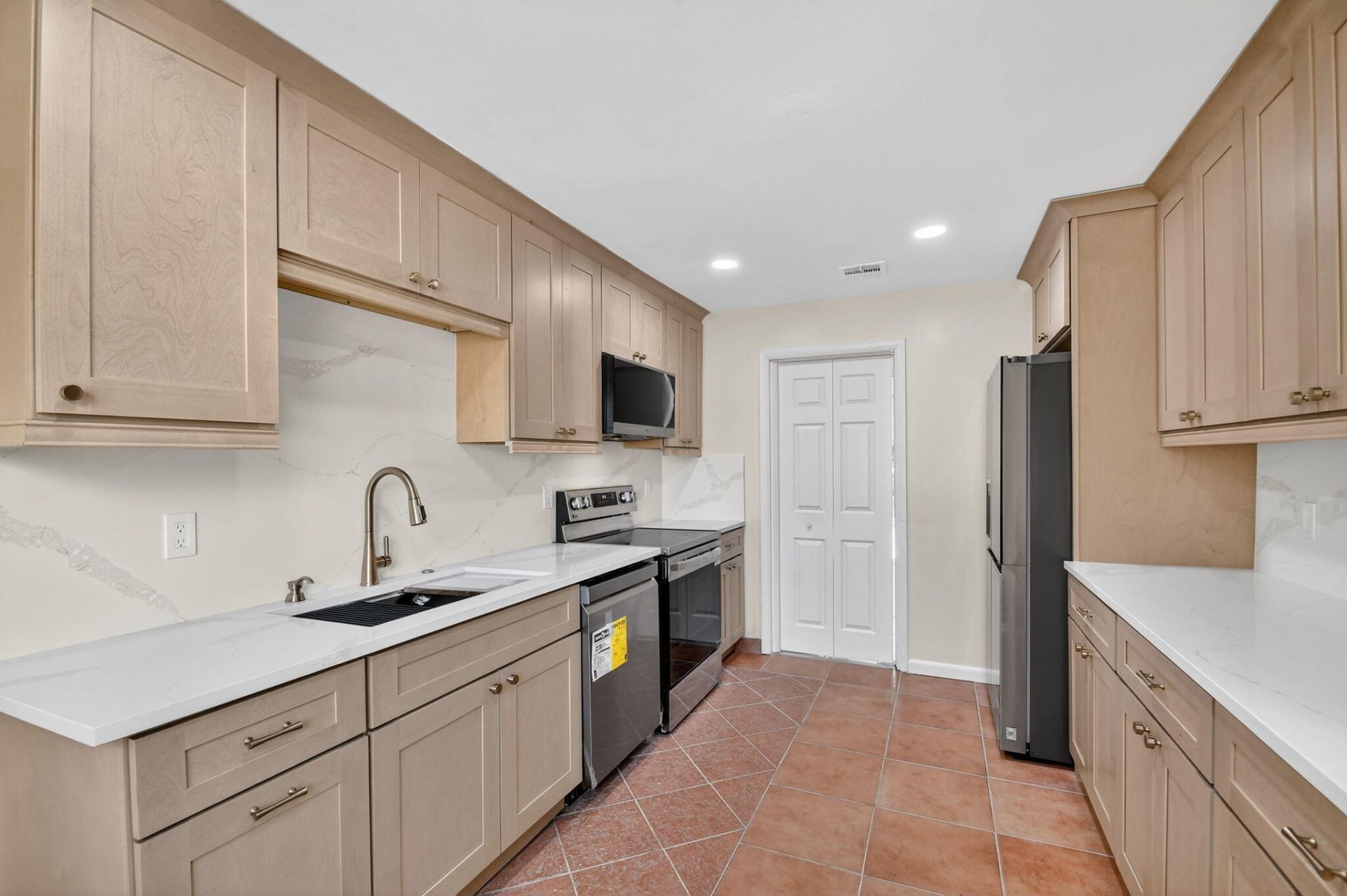 371 W 34th Street, Riviera Beach, FL 33404 Photo