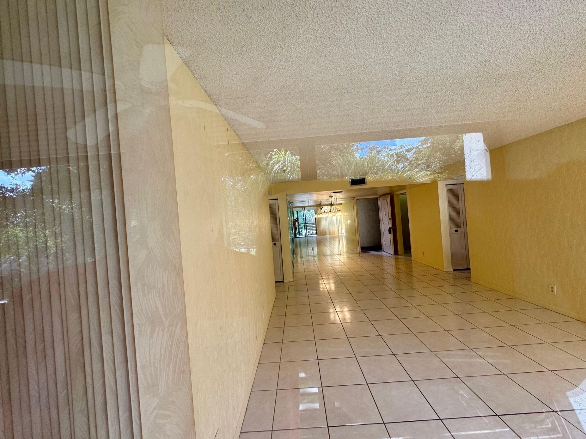 8050 W Mcnab Road, Unit 320, Tamarac, FL 33321 Photo