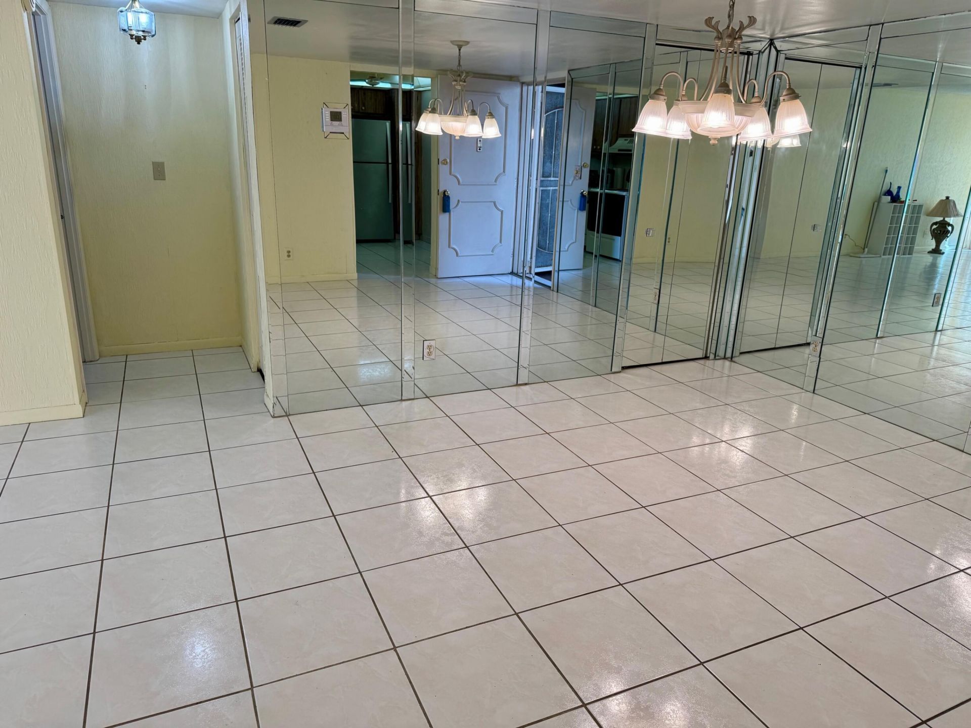 8050 W Mcnab Road, Unit 320, Tamarac, FL 33321 Photo