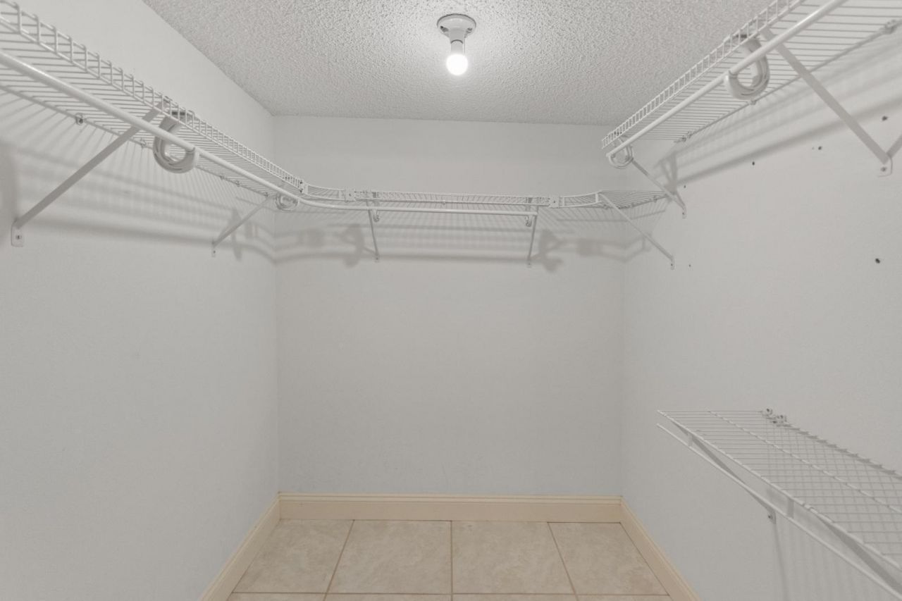 136 Lakeshore Drive, Unit 711, North Palm Beach, FL 33408 Photo