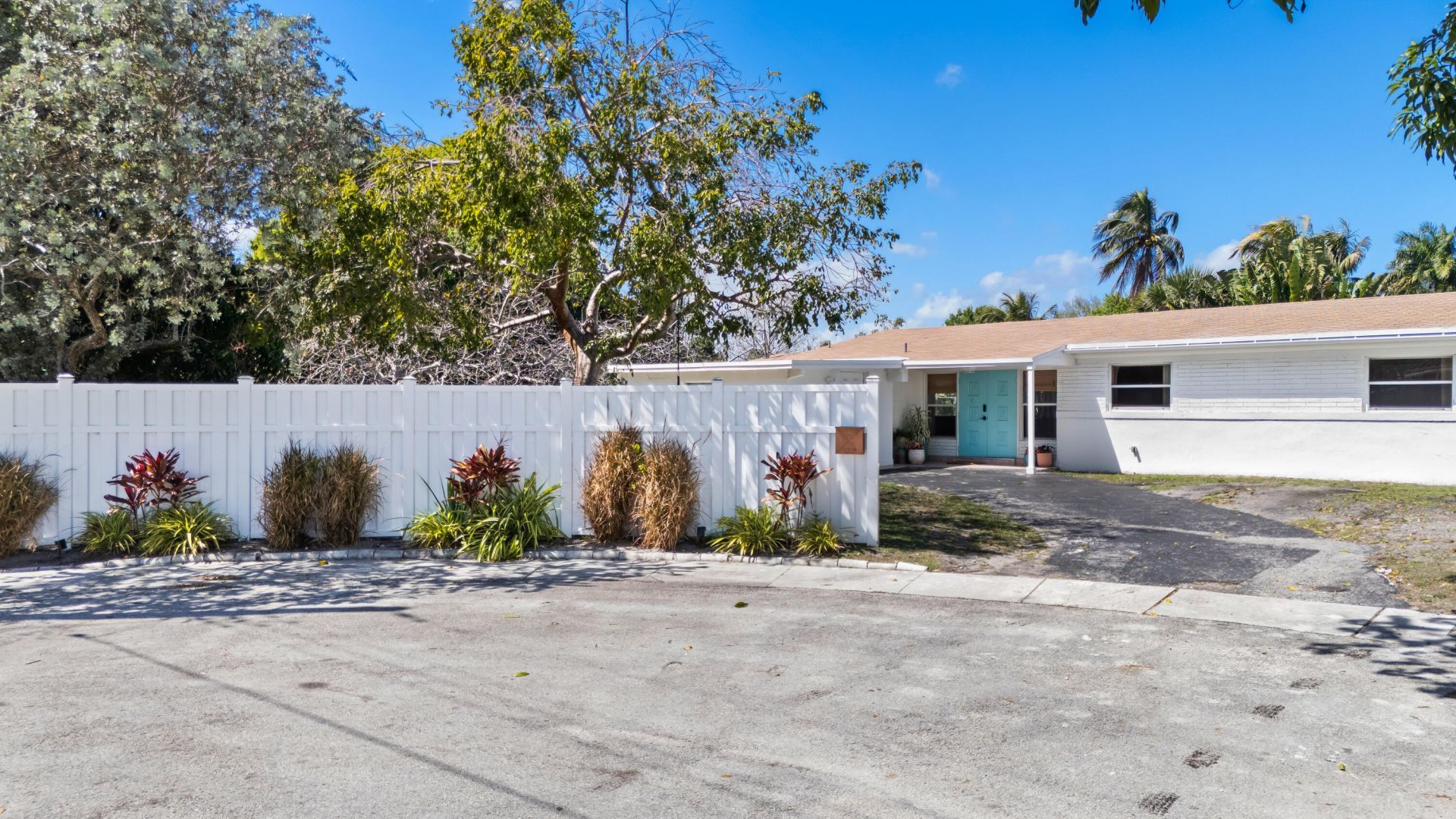 2731 SW 19th Street, Fort Lauderdale, FL 33312 Photo