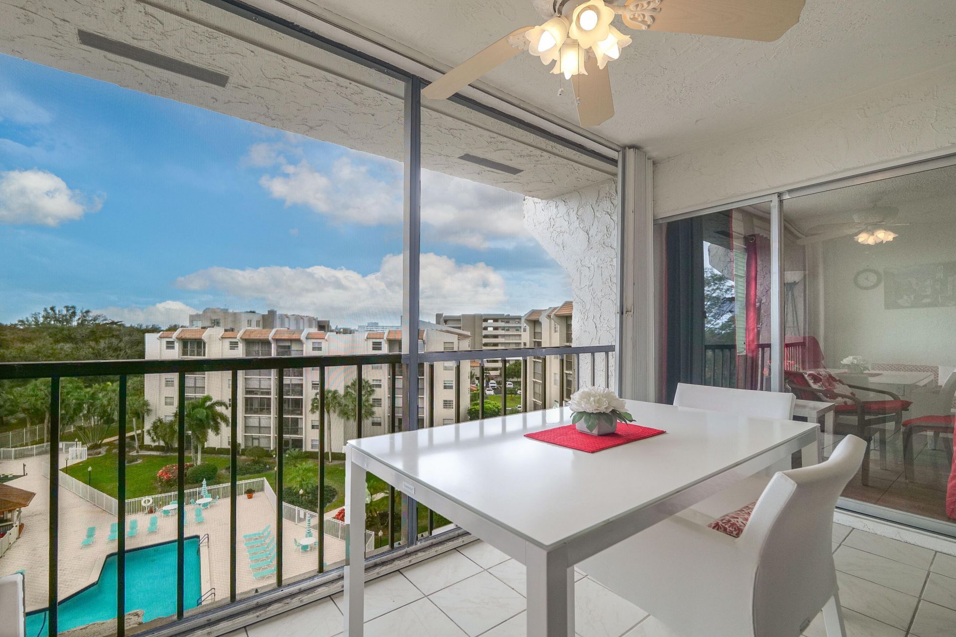 3930 Inverrary Boulevard, Unit 703-d, Lauderhill, FL 33319 Photo